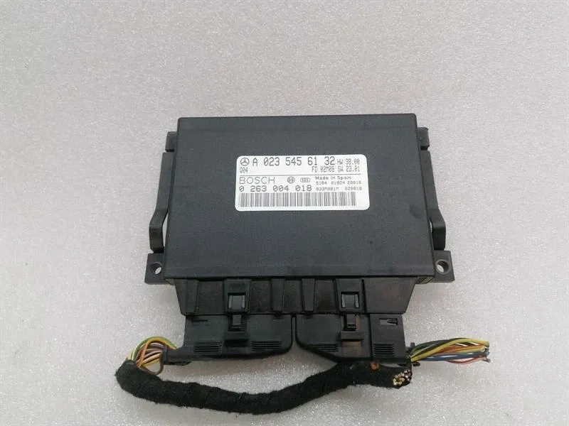 Mercedes SL R230 electronic module A0235456132 control unit PDC