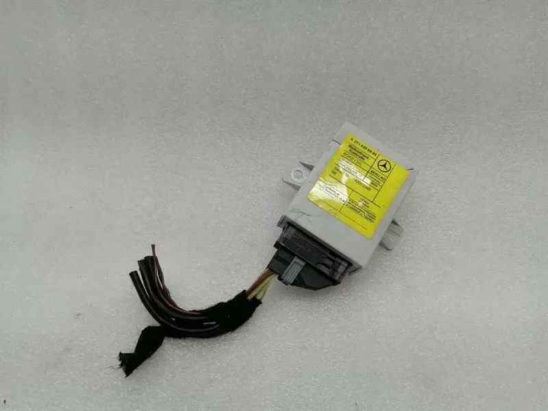 Mercedes E W211 Tyre Pressure Module A2118206985 Tire Pressure Control Unit RDK
