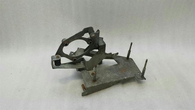 Mercedes E55 AMG W211 holder bracket A0001405385 holder carrier compressor