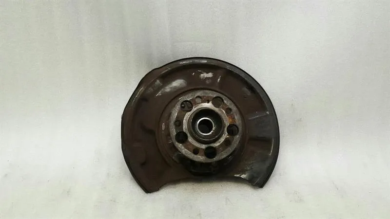 Mercedes E Class W211 Right Rear Hub A2113504608 Wheel Bearing Housing Rear Right