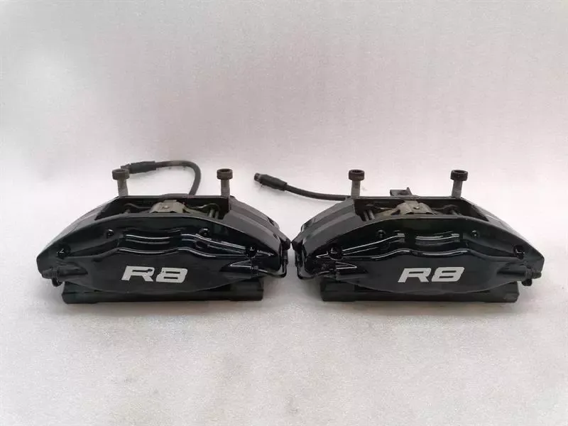 Audi R8 Type 42 V10 5.2 Spyder brake caliper rear set 420615408 brake caliper