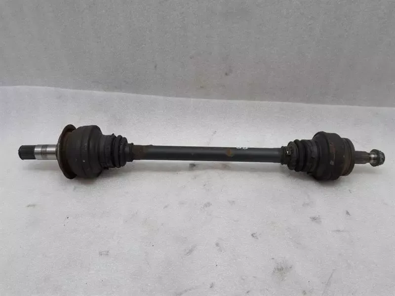 Mercedes C63 W204 drive shaft rear right A2043501610 rear right drive shaft