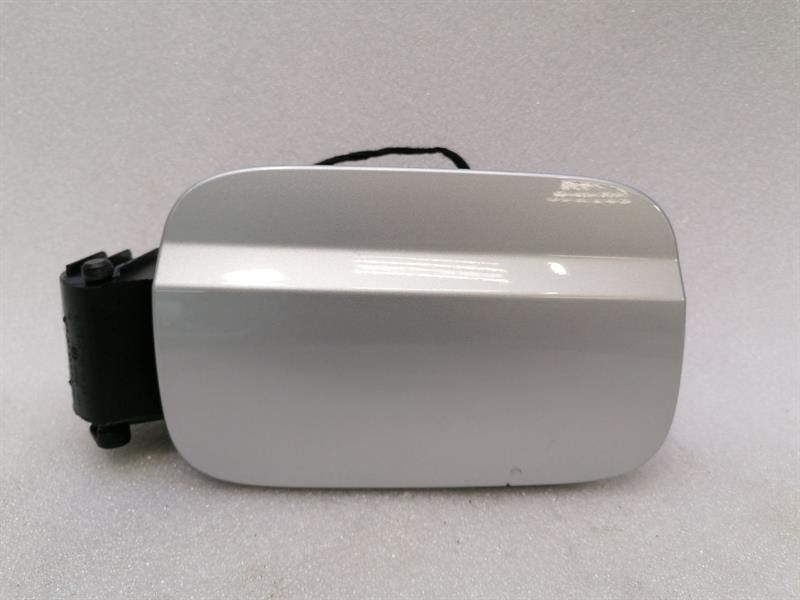 Mercedes C Class W204 Fuel Filler Cap A2047500103 Fuel Cap Fuel Flap