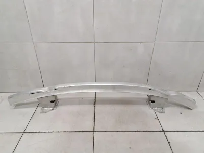 Lamborghini Huracan LP640 EVO első lökhárító gerenda 4T0807109C lökhárító tartó
