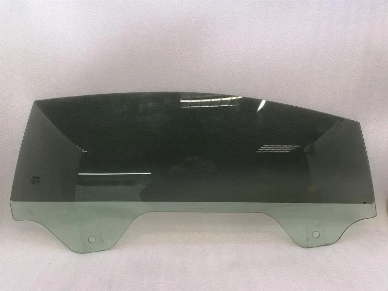 Lamborghini Huracan LP 610-4 Coupe Right Door Glass 4T8845202 Door Window Right