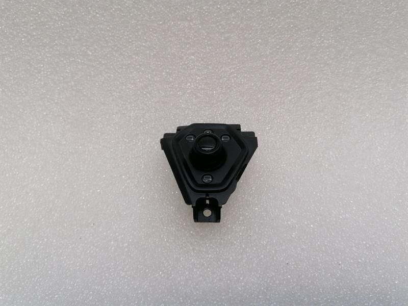 Lamborghini Huracan LP 610-4 Coupe Mirror Switch 470959565A Mirror Switch