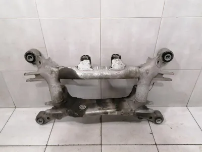 BMW 5-ös sorozat E60 M5 segédkeret hátsó 2282760 tengelyváz hátsó tengely