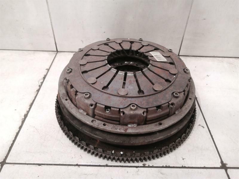 BMW E63 E60 M6 M5 Flywheel Clutch Basket 21212283089 Clutch Flywheel SMG