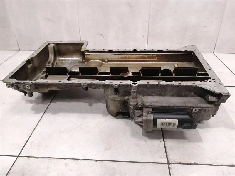 BMW 6 Series E63 Oil Sump 7840540 OIL TUB