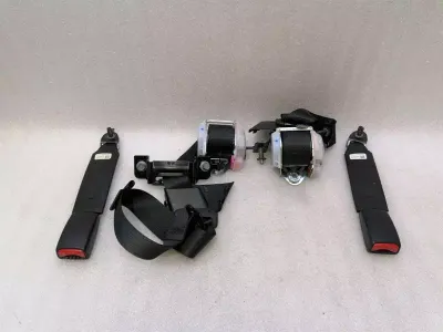 Ford Mustang MK5 SHELF GT350 hátsó biztonsági öv FR3Z-63611B68-AB biztonsági öv