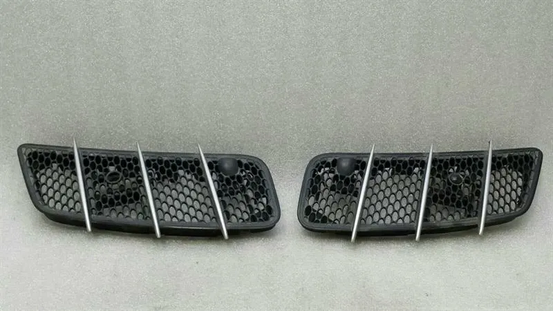 Mercedes SL R230 Bonnet Grille Set A2308300118 Bonnet Grille Set
