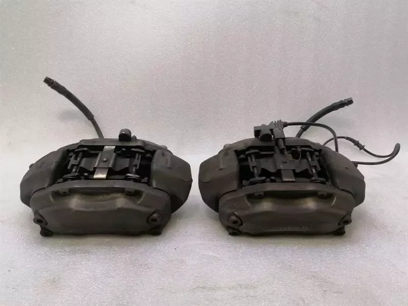 Mercedes SL R230 front brake caliper set A0024202183 caliper front set