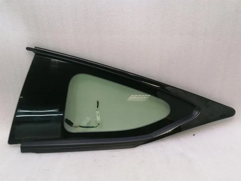 Lexus RC F XC10 left rear quarter glass 62720-24290 door window 1/4 rear left