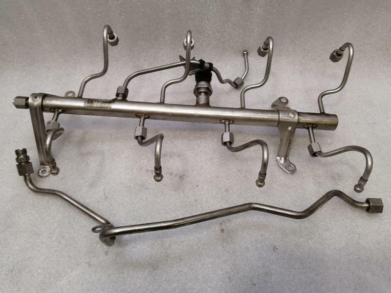 Porsche Panamera 970 Fuel Injection Moulding Pipe Manifold 94811011506 Fuel Rail 4.8 V8