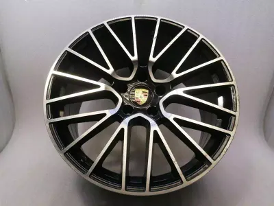 Porsche Cayenne 958 92a könnyűfém keréktárcsa 11J X21 ET 58 UTÓVÉDELEM könnyűfém felni