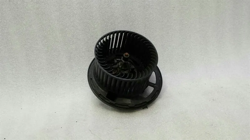BMW 1 Series E87 RHD Heater Blower 9227671 Right Hand Drive
