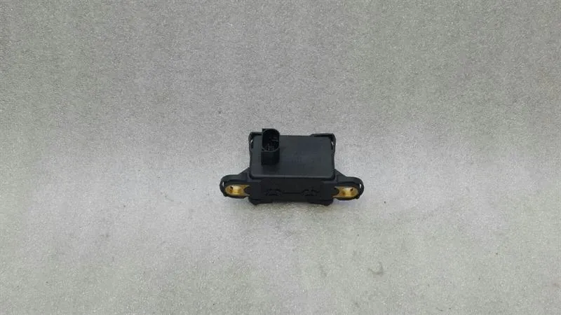 MERCEDES ML W164 X164 YAW RATE Sensor A0045423818 Rotation Rate Sensor