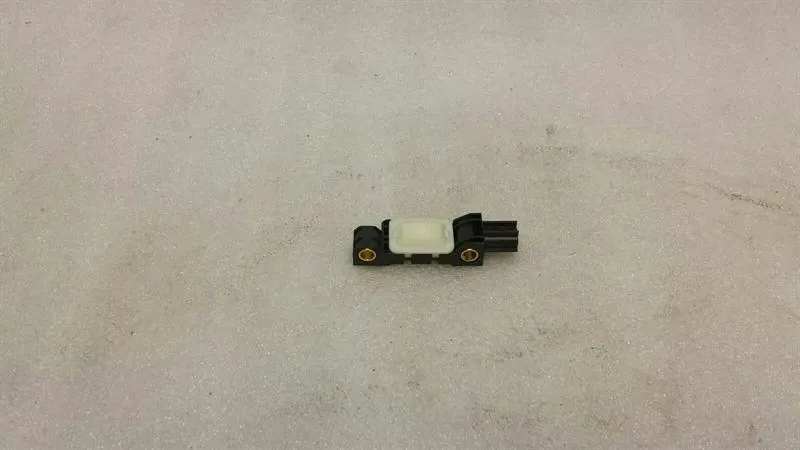 Audi S3 8P Crash Sensor 4B0959643D Impact Sensor