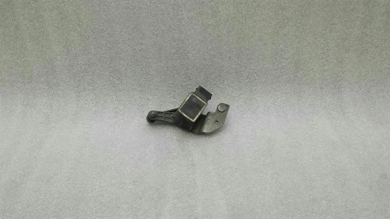 BMW 6 Series E63 Rear Xenon Level Sensor 6776605 Level Sensor Rear