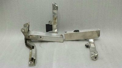 BMW 5-ös sorozat F07 GT tartókonzol 4868105 tartó hordozókészlet elöl elöl