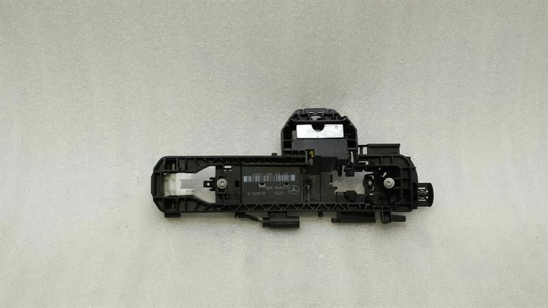 Mercedes E Class W212 Rear Right Handle Carrier A2047602434 Interior Door Handle
