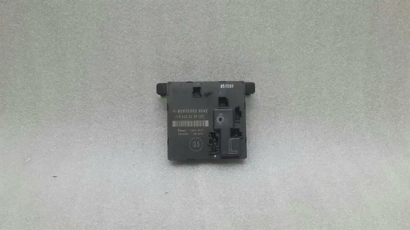 Mercedes CLS W219 rear left door module A2198200226 door control unit rear Li