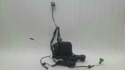 Mercedes CLS W219 FRH door lock A2197200835 door lock front right keyless go