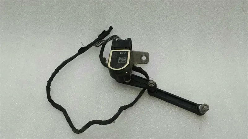 BMW 5 Series F07 GT Rear Right Level Sensor 6788574 Level Sensor Rear Right