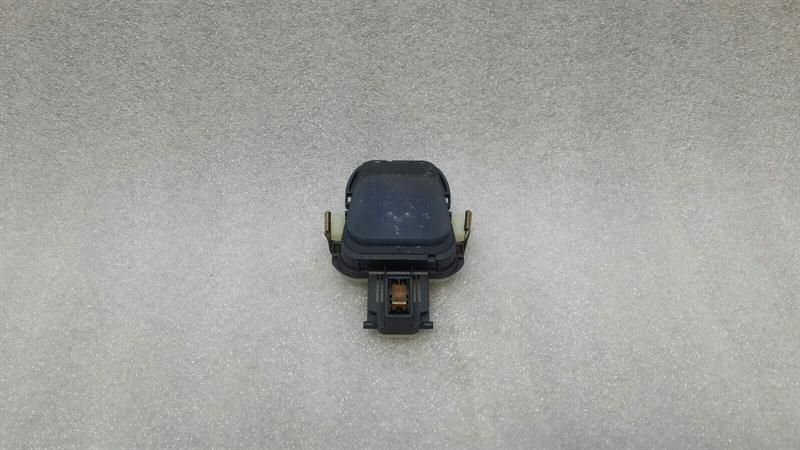 Mercedes C Class W205 Rain and Light Sensor A2059006615 Rain Light Sensor.