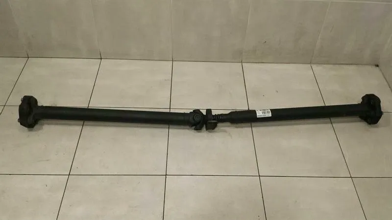 Mercedes C Class W205 Propshaft A2054105902 Propshaft Manual