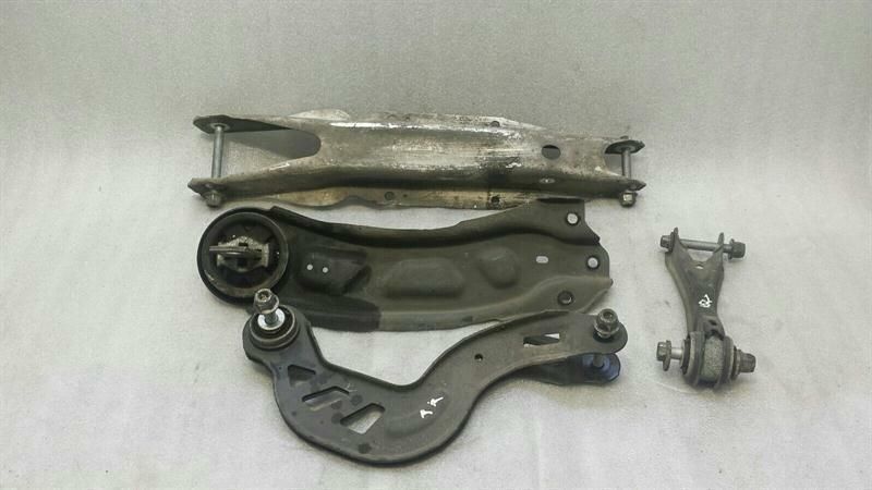 Mercedes A B Class W176 Right Rear Wishbone A2463500506 Rear R Wishbone Set