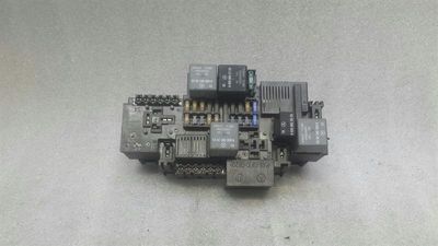 Mercedes C43 AMG Class W205 Fuse Box A2229063202 Fuse Box