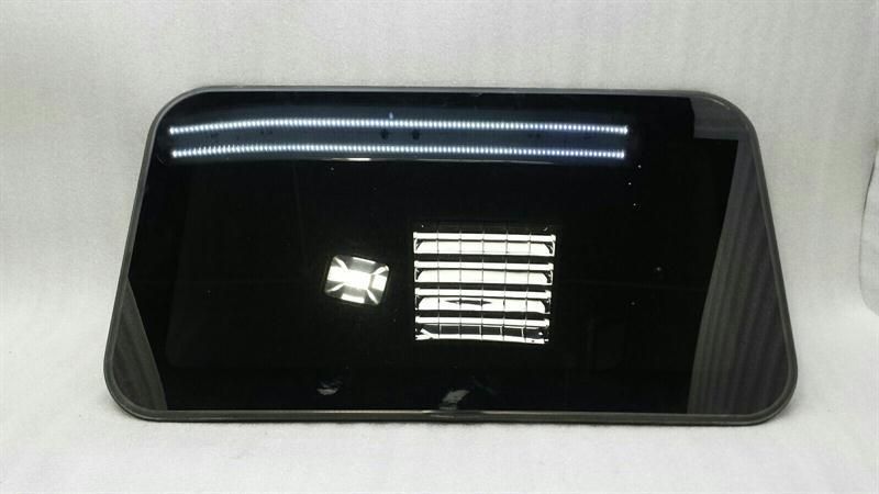 Porsche Cayenne 957 Sunroof Glass 95556400220 Sliding Sunroof Glass 7L0877055B
