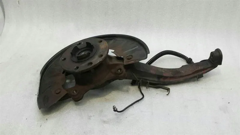 Porsche Cayenne 957 Right Front Hub 95534115610 Wheel Bearing Housing Front Right