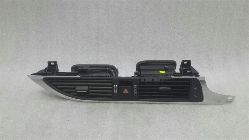 Audi A6 A7 4G RHD Centre Air Vent 4G2820951 Right Hand Drive Centre
