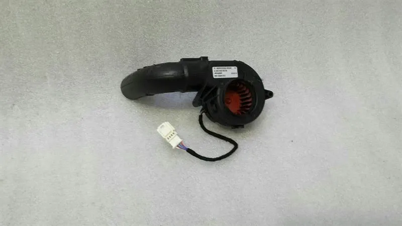 Mercedes E Class W207 Control Cooling Fan A2048300808 Radio Impeller Fan
