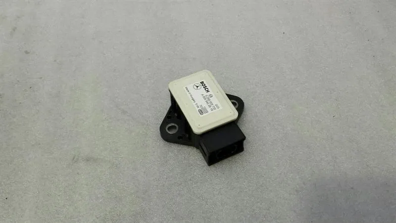 Mercedes E Class W207 YAW RATE Sensor A0055422618 Rotation Rate Sensor