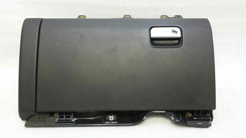 Porsche Cayenne 958 92a rhd Glovebox 7P5857095AC Right Handlebar FULL LEATHER