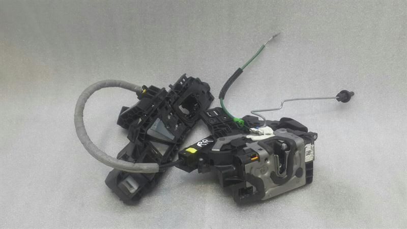 Mercedes C Class W205 Rear Right Door Lock A0997309600 Door Lock Rear RE W213