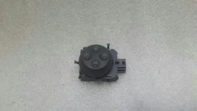 Mercedes C osztály W205 ülés deréktáji kapcsoló A2059057603 üléskapcsoló