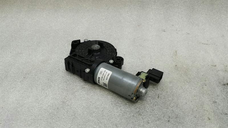 Mercedes C Class W205 Sun Roof Engine A2059064104 Sunroof Engine.