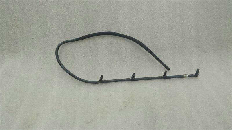 Mercedes C W176 W218 W205 Fuel Line A6510700132 Fuel Line OM651