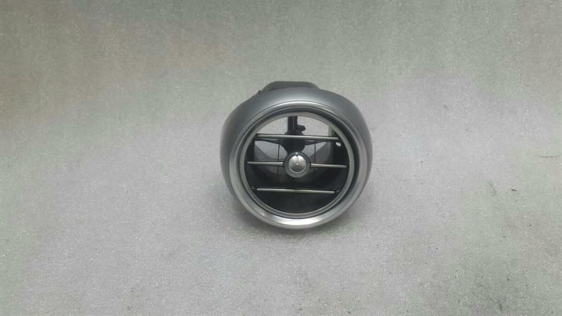 Mercedes C Class W205 RHD Left Air Vent A2058304400 Right Hand Drive C250