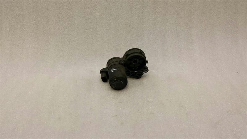 MERCEDES C CLASS W205 PARK BRAKE ENGINE A0009061303 ACTUATOR PARKING BRAKE.