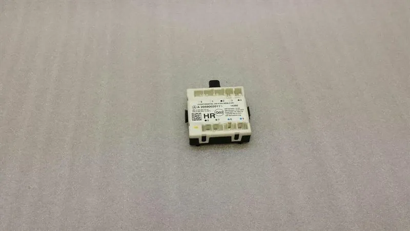 Mercedes C Class W205 RRH Door Module A2059002011 Door Control Unit Rear Right