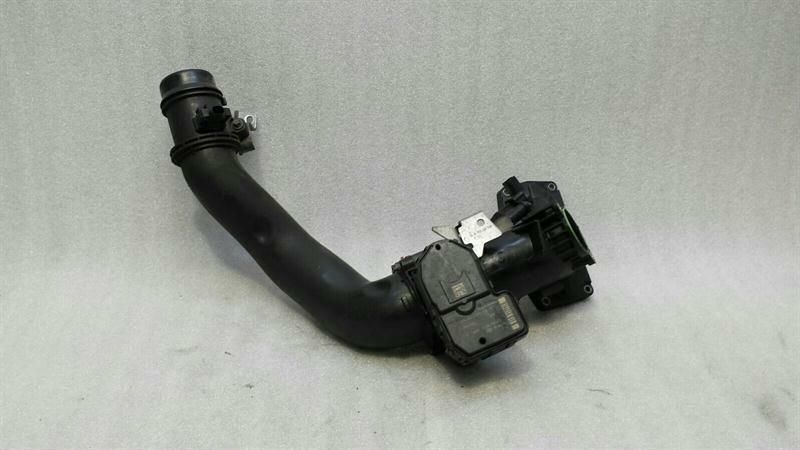 Mercedes CLS W218 Throttle Body A6510900470 Throttle Body OM651