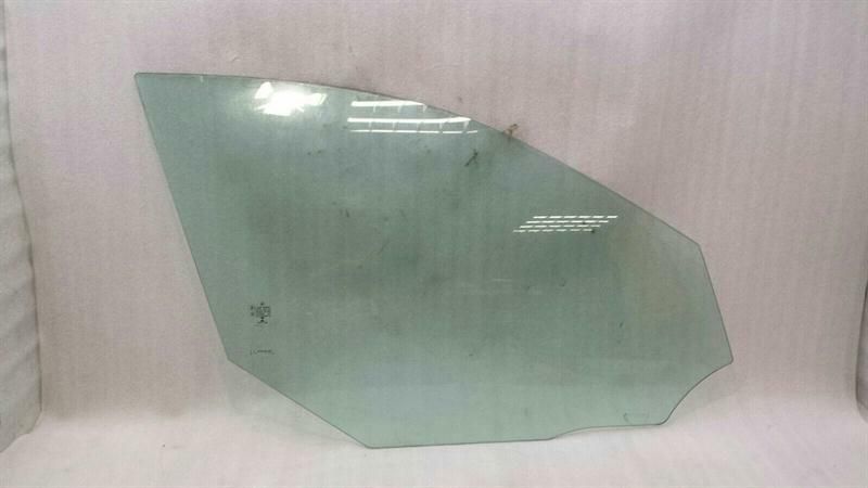 Mercedes E Class W212 FRH Door Glass A2127251410 Door Window Front Right