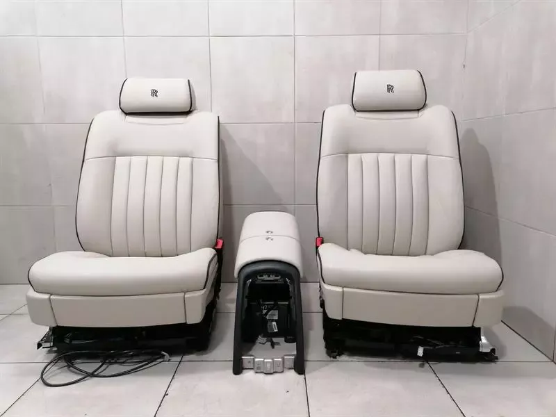 ROLLS ROYCE PHANTOM MK7 VII 7 SEATS CONSOLE SET PHANTOM SEAT WHITE LEATHER SET