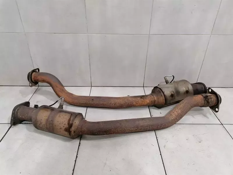 JEEP GRAND CHEROKEE WK2 MK4 SRT8 6.4 Catalytic Converter 68231748AA Catalytic Converter