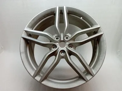 Ferrari FF F151 Alloy Wheel 275585 Front Alloy Wheel